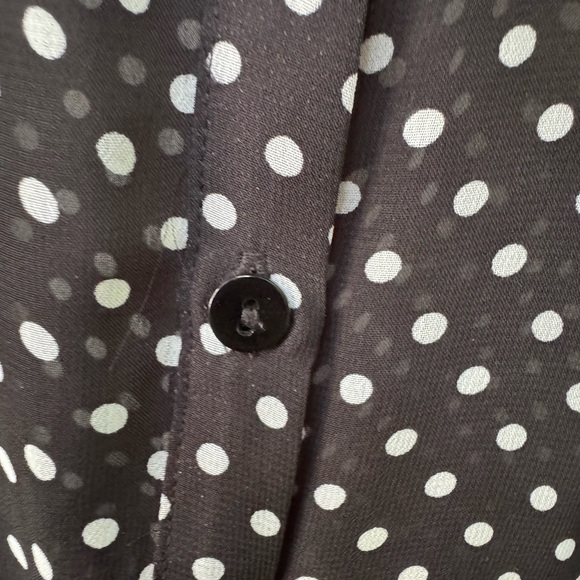 HAPPENING IN THE PRESENT Black/White Polka Dot Sleeveless Sheer Tunic Top S - Picture 4 of 4